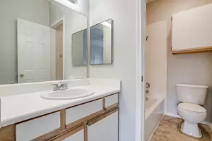 3212 Donnelly Cir, Fort Worth, TX 76107 - Photo 7