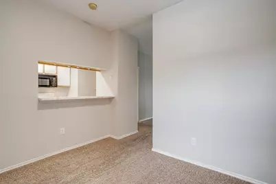 3212 Donnelly Circle #502, Fort Worth, TX 76107 - Photo 9