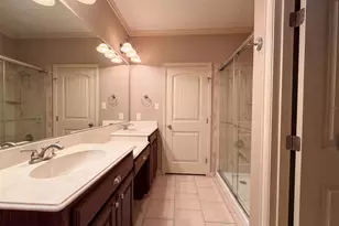 5107 Chesterfield Pl, Arlington, TX 76017 - Photo 7