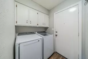 1605 Brighton Dr, Carrollton, TX 75007 - Photo 25