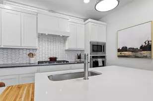1900 Caddo St, Dallas, TX 75204 - Photo 11