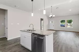 403 N Hansbarger St, Everman, TX 76140 - Photo 11