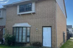 99 W Mountain Creek Dr, Grand Prairie, TX 75052 - Photo 1
