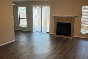 6206 Fernwood Dr, Arlington, TX 76001 - Photo 11