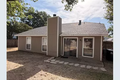6206 Fernwood Drive, Arlington, TX 76001 - Photo 5