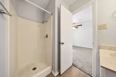 929 W Hickory Street #A4, Denton, TX 76201 - Photo 19