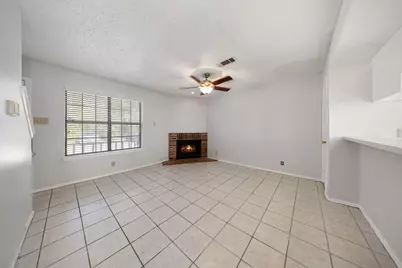 929 W Hickory Street #A4, Denton, TX 76201 - Photo 7