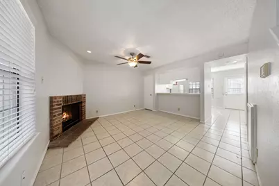 929 W Hickory Street #A4, Denton, TX 76201 - Photo 9
