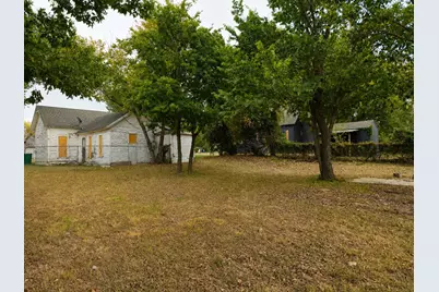200 S Main Street, Joshua, TX 76058 - Photo 13