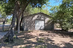 2619 Charity Rd, Commerce, TX 75428 - Photo 7