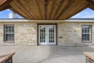 748 Rocky Ridge Ln, Weatherford, TX 76085 - Photo 5