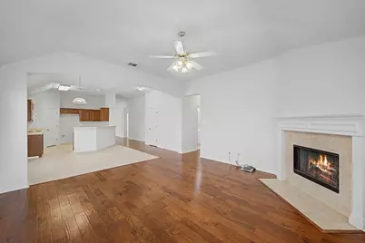 633 Darlington Trail, Fort Worth, TX 76131 - Photo 3