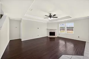 3033 Walker Creek Dr, Little Elm, TX 75068 - Photo 9