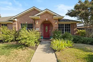 7005 Travelers Crossing, Rowlett, TX 75089 - Photo 5