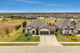1024 Auburn Dr, Justin, TX 76247 - Photo 29