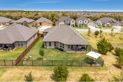1024 Auburn Drive, Justin, TX 76247 - Photo 29