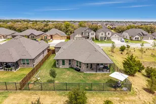 1024 Auburn Dr, Justin, TX 76247 - Photo 29