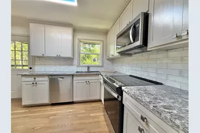 1812 Carlton Street, Denton, TX 76201 - Photo 11