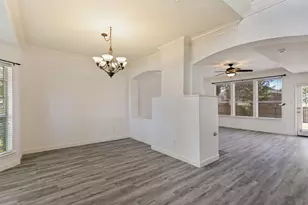 2424 Hunters Run Dr, Plano, TX 75025 - Photo 3
