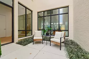 610 N Oak Cliff Blvd, Dallas, TX 75208 - Photo 3