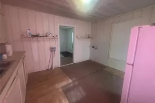 209 Ohio Ave, Graham, TX 76450 - Photo 9