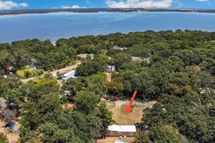 265 Robin Hood Rd, Gordonville, TX 76245 - Photo 3