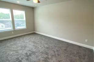 813 W Coffin St, Denison, TX 75020 - Photo 7
