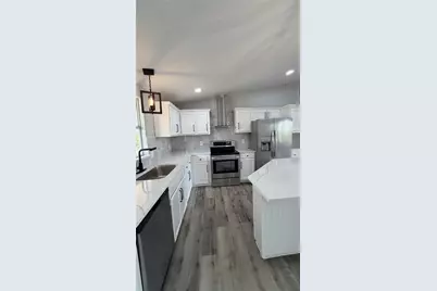 716 Coyote Trail, Rhome, TX 76078 - Photo 7