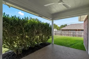 325 Fannin Dr, Hewitt, TX 76643 - Photo 23