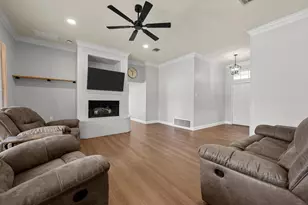 325 Fannin Dr, Hewitt, TX 76643 - Photo 7