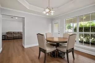 325 Fannin Dr, Hewitt, TX 76643 - Photo 9
