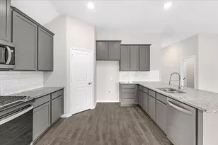 11309 Ponderosa Trl, Aubrey, TX 76227 - Photo 5