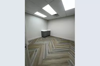 330 N 8th Street #104, Midlothian, TX 76065 - Photo 5