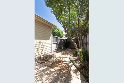 6080 Thursby Avenue, Dallas, TX 75252 - Photo 29