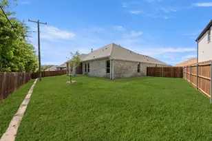 971 Richard Pittmon Dr, DeSoto, TX 75115 - Photo 25