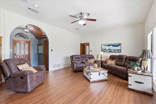 1332 Rolling Acres Dr, Argyle, TX 76226 - Photo 9