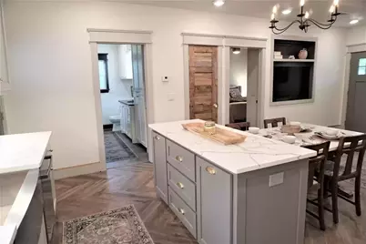 1614 Hubert Street, Dallas, TX 75206 - Photo 3