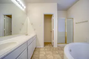1369 Colby Dr, Lewisville, TX 75067 - Photo 21