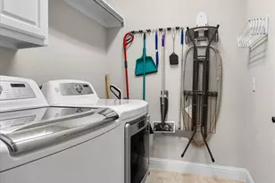 1024 Highpoint Way, Roanoke, TX 76262 - Photo 9