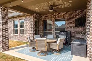 1024 Highpoint Way, Roanoke, TX 76262 - Photo 21