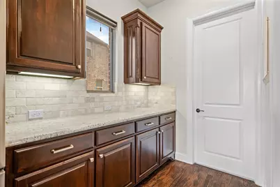 1024 Highpoint Way, Roanoke, TX 76262 - Photo 9