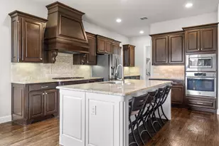 1024 Highpoint Way, Roanoke, TX 76262 - Photo 3