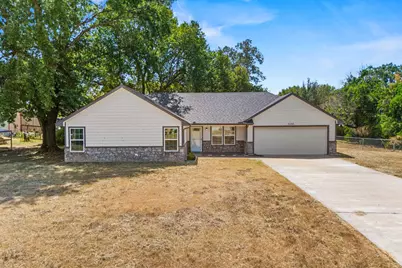 5250 Cooper Street, Reno, TX 75462 - Photo 1