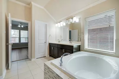 7046 Belteau Lane, Dallas, TX 75227 - Photo 23