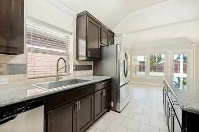 7046 Belteau Lane, Dallas, TX 75227 - Photo 15