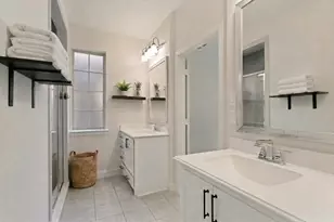 4528 Oriel Ln, Carrollton, TX 75010 - Photo 11