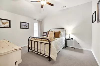 4528 Oriel Lane, Carrollton, TX 75010 - Photo 13