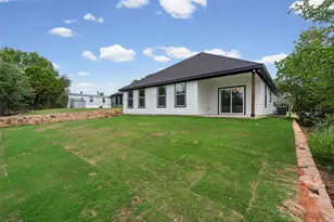 2712 Steepleridge Cir, Granbury, TX 76048 - Photo 29
