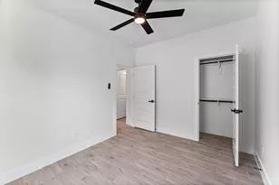 2712 Steepleridge Cir, Granbury, TX 76048 - Photo 23