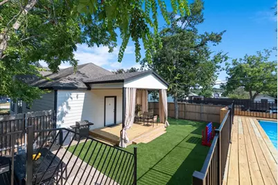 1803 N Winnetka Avenue, Dallas, TX 75208 - Photo 25